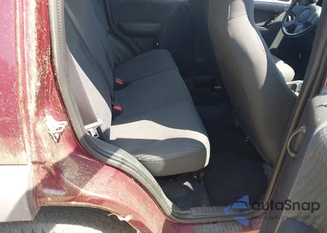 2002 Jeep Liberty Sport from USA, damaged, VIN 1J4GL48K32W114698